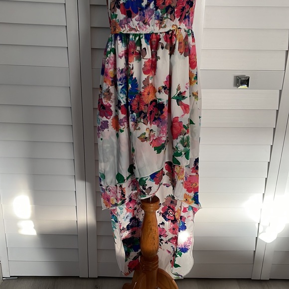 Indulge strapless Dress, high & Low length with elastic waist - Picture 3 of 6